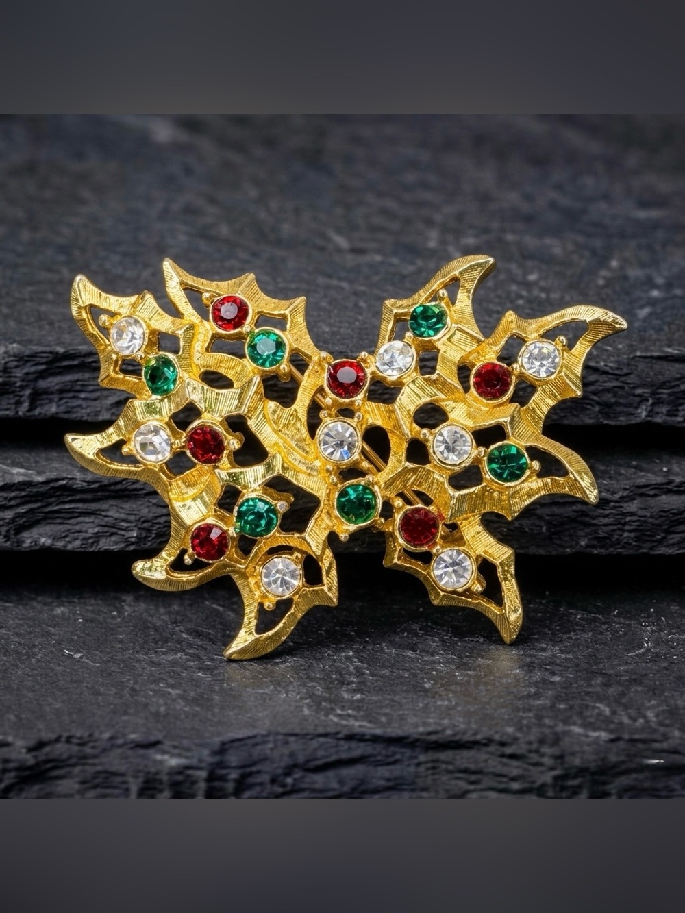 Vintage 80s Brutalist Holly Leaves Christmas Rhinestone Open Gold Tone Brooch